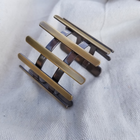 Modern sculpture cuff bracelet solid brass - Picture 2 of 4